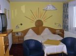 Pension Gertraud - Hotel Garni Doppelzimmer -Kaiserburg Bild - Pension Gertraud - Hotel Garni Bad Kleinkirchheim