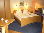 Balkonzimmer Comfort Plus mit Minikueche, bis 3 Pers. - STAUDACHER HOF Millstatt