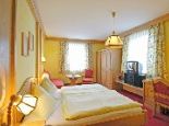 Doppelzimmer Sofaecke - DONAUHOF Hotel-Restaurant Emmersdorf a.d. Donau