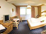 "Ferienhotel Zillergrund" Doppelzimmer "ZILLERKLANG" Bild - Ferienhotel Zillergrund Mayrhofen