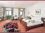 Zimmer Gamskofel (Familienzimmer) Zimmer Gamskofel (Familienzimmer) Bild - Schlank-Schlemmer Hotel Kuerschner Koetschach-Mauthen