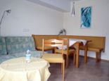 Wohn-Schlafzimmer  - Hotel Garni Burger - Ihr Feriendomizil St. Jakob im Defereggental