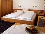 Gästehaus Schneeberger   Ferienwohnung 59 Bild - Gaestehaus und Landhaus Schneeberger Mayrhofen