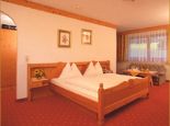 Familienzimmer Hotel Landhaus Zillertal Tirol Austria