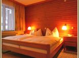 Hotel Edelweiss Doppelzimmer Bild - Hotel Edelweiss Schoppernau