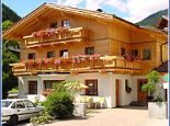 Unser Haus mit Ferienwohnung im Parterre f&uuml;r 5 Personen - Ferienwohnung Webhofer Außervillgraten