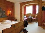 Parkhotel Wallgau Doppelzimmer mit Stüberl Bild - Parkhotel Wallgau Wallgau