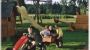 Kinderspielplatz mit Berg-Gocarts