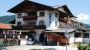 Aussenansicht im Sommer, Hotel Schneeberger