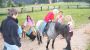 Kinder und Pony