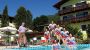 Feel cool - beim Sprung in den Pool - Feriengasthof Tauernstueberl & Hotel Gletscherblick Zell am See