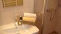 Badezimmer Apartement Almrausch - Bauernhof Woergler - Holzblockhaus mit Gartensauna Alpbach