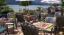 Unsere Restraurant-Terrasse lädt zum Essen und zu Kaffee und Kuchen ein