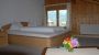 Camera doppia (standard) in estate, camera Doppelzimmer mit Dachfenster - Bio Landhotel Anna Silandro