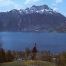 Blick auf Kirche und Attersee